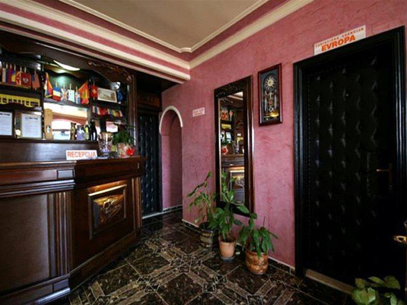 Hotel Evropa Podgoriçe Dış mekan fotoğraf
