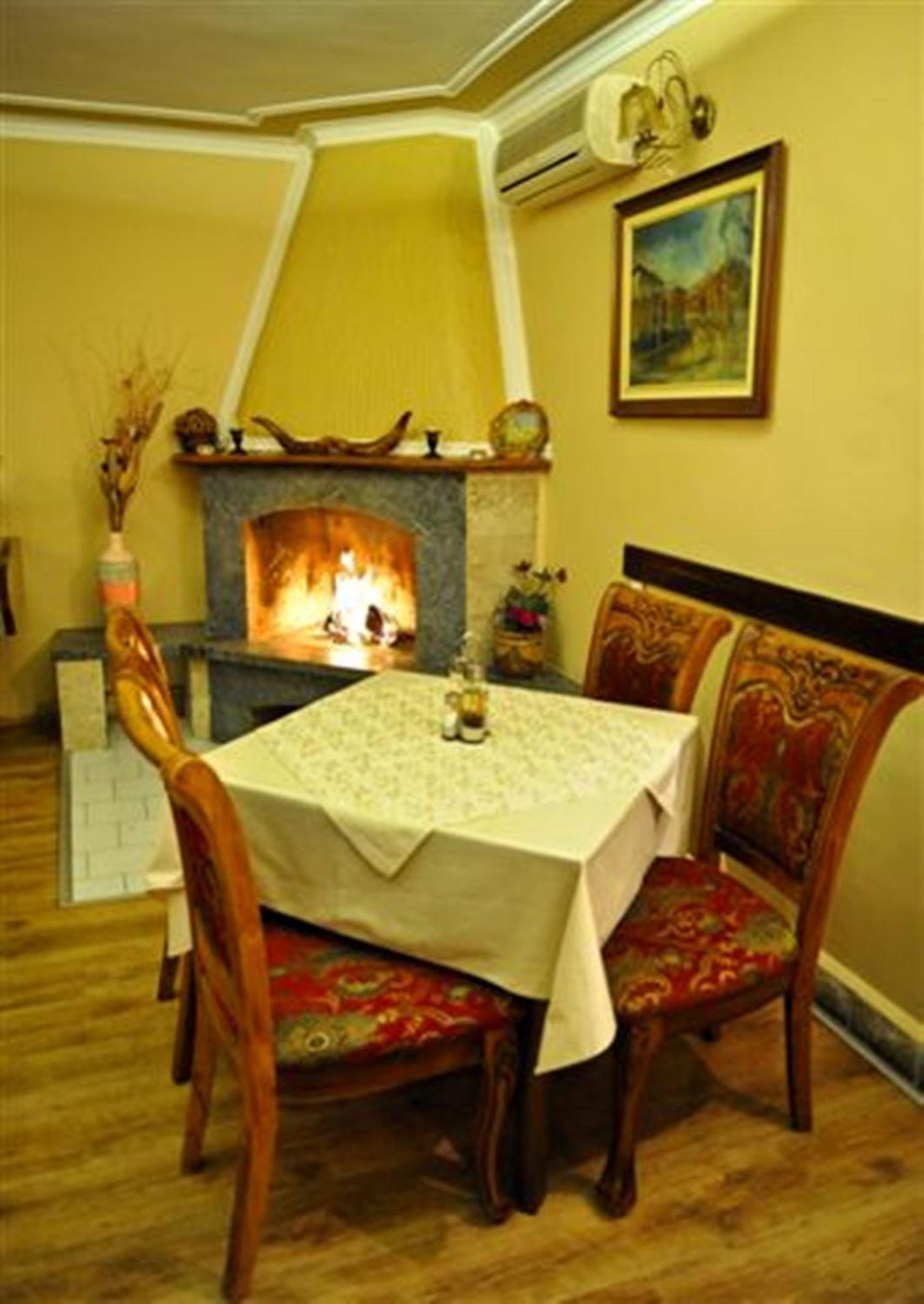 Hotel Evropa Podgoriçe Dış mekan fotoğraf